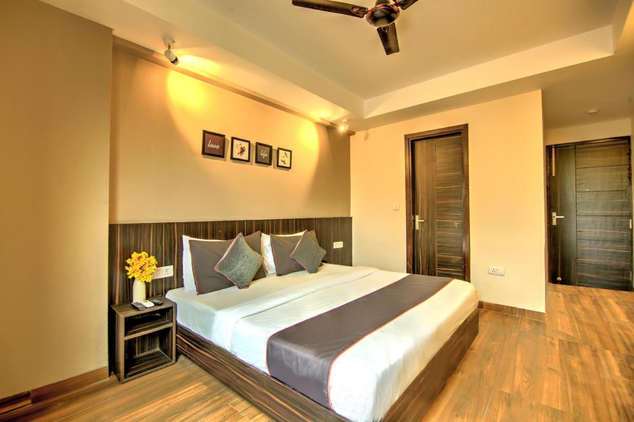 Artisan Rooms Neu-Delhi Exterior foto