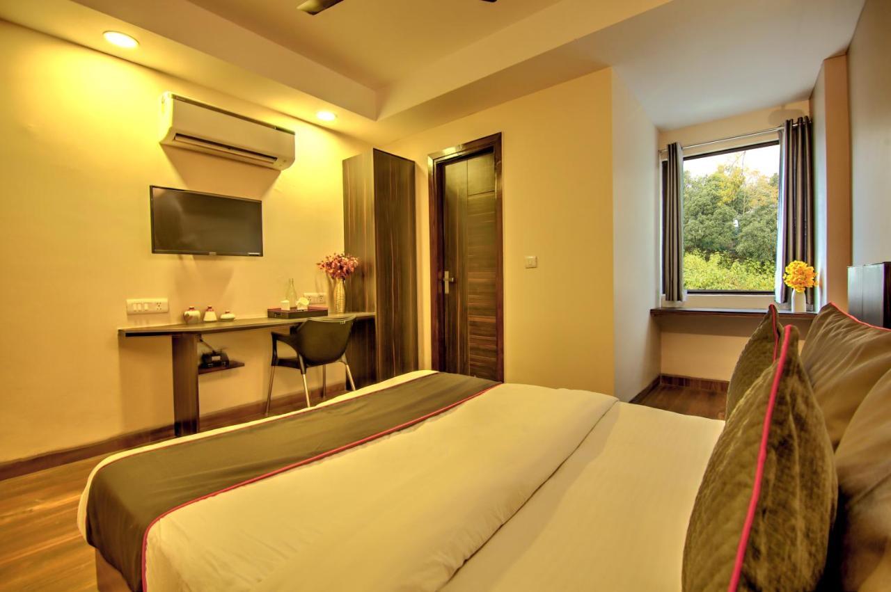 Artisan Rooms Neu-Delhi Exterior foto