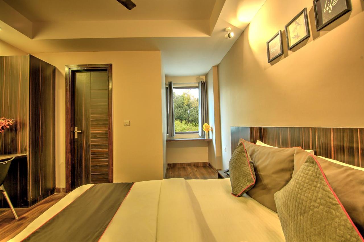 Artisan Rooms Neu-Delhi Exterior foto