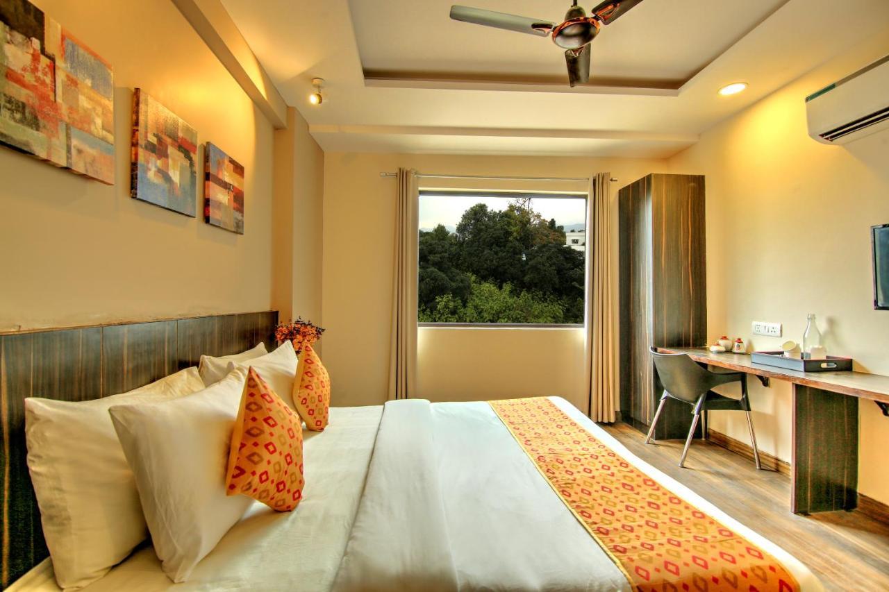 Artisan Rooms Neu-Delhi Exterior foto